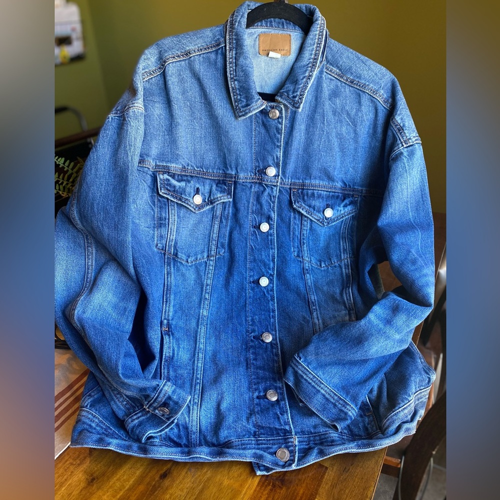 EUC American Eagle Outfitters Denim Jacket